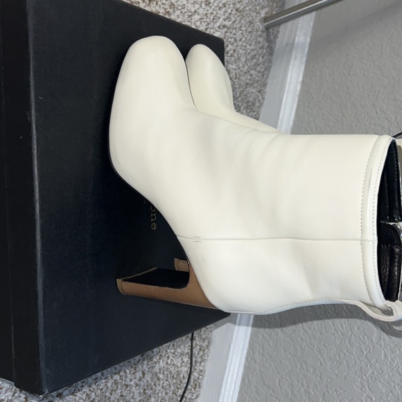 🆕RAG & BONE WHITE ELLIS LEATHER ANKLE BOOTIES SIZE 38 - Picture 3 of 5